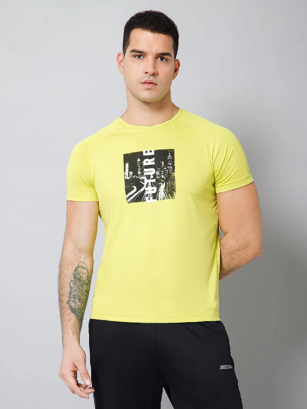 Regular Fit Printed Round Neck Half Sleeve Yellow Active Wear T-Shirt for Men