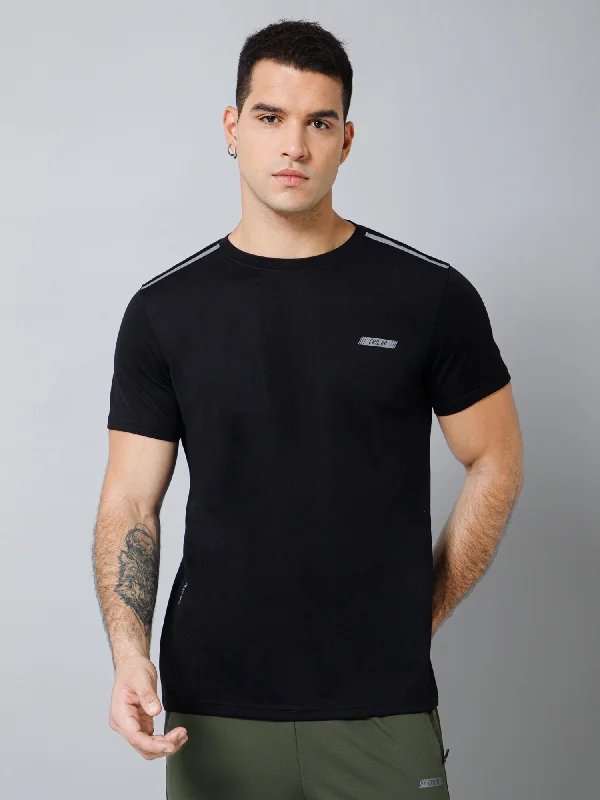 Regular Fit Solid Round Neck Half Sleeve Black Active Wear T-Shirt for Men