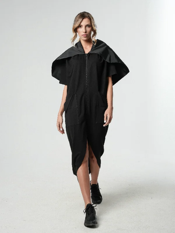 Extravagant Zipper Dress With Shoulder Cape in Black