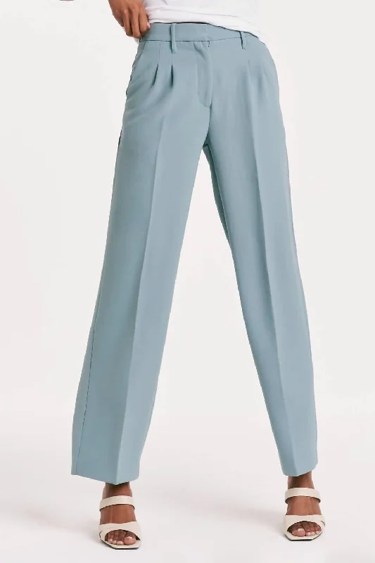 Adelaide Effortless Trouser In Blue