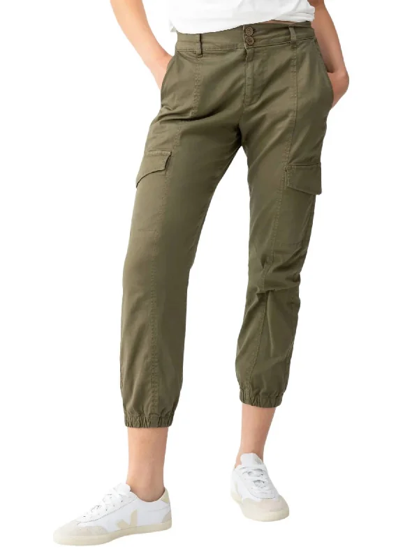 Rebel Pant In Hiker Green